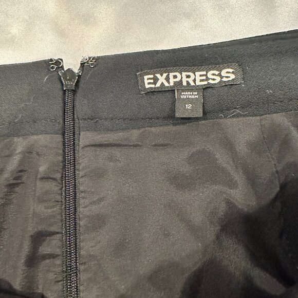 Express Black Peplum Pencil Skirt, Size 12 - Picture 9 of 12